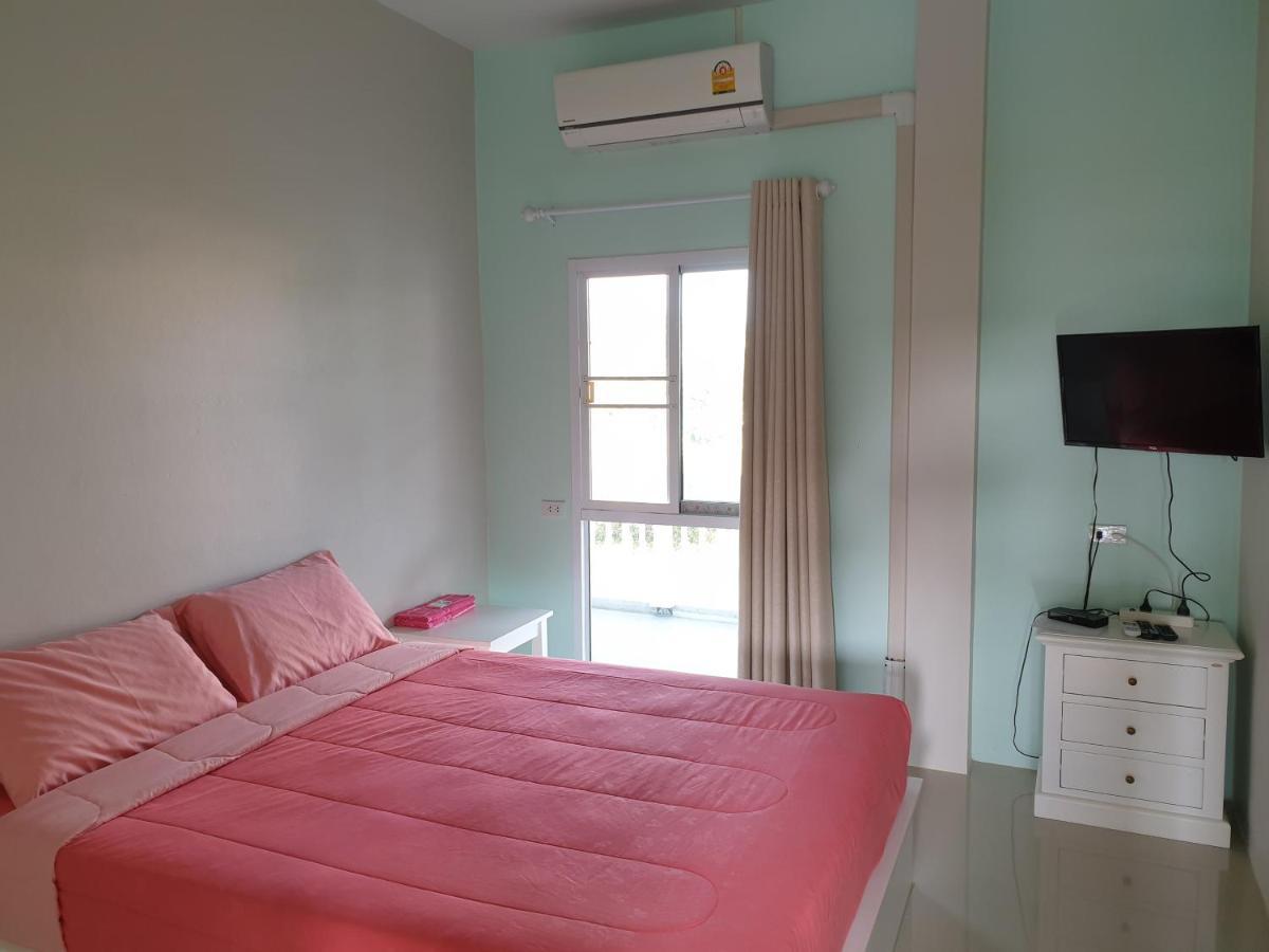 Vanilla Ville Resort Khlong Thom Buitenkant foto