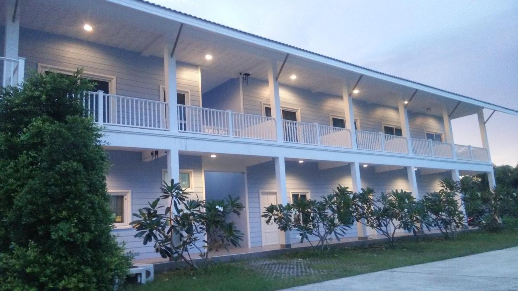 Vanilla Ville Resort Khlong Thom Buitenkant foto
